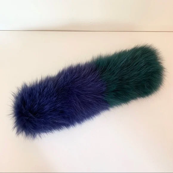 Charlotte Simone fox fur bracelet - Picture 10 of 11
